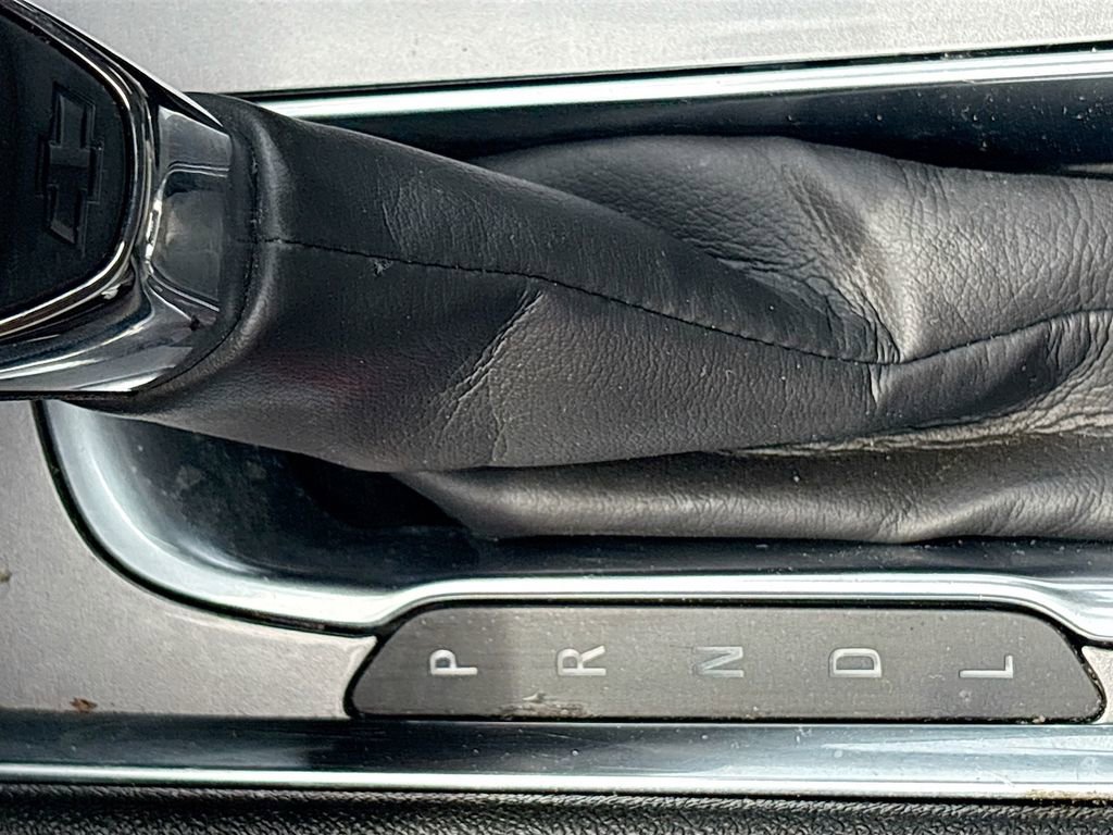 Used 2024 Chevrolet Malibu LT FWD image 16