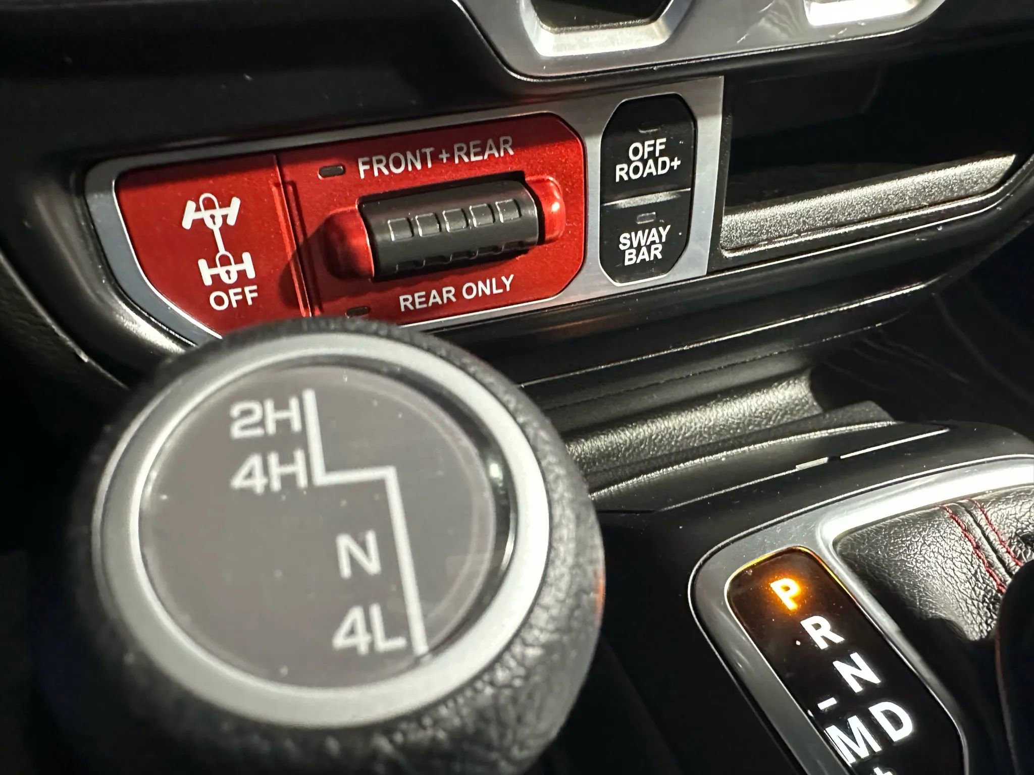 Used 2021 Jeep Gladiator Rubicon w/ Cold Weather Group AWD/4WD image 27