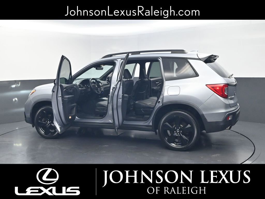 Used 2020 Honda Passport Elite image 39