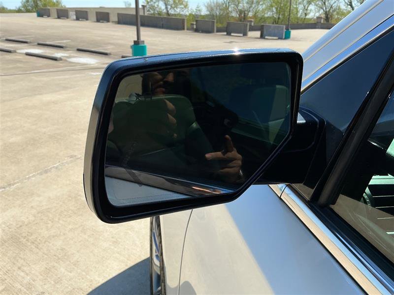 Used 2015 Chevrolet Tahoe LTZ image 16