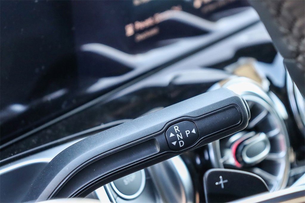 Used 2023 Mercedes-Benz EQB 300 4MATIC image 19