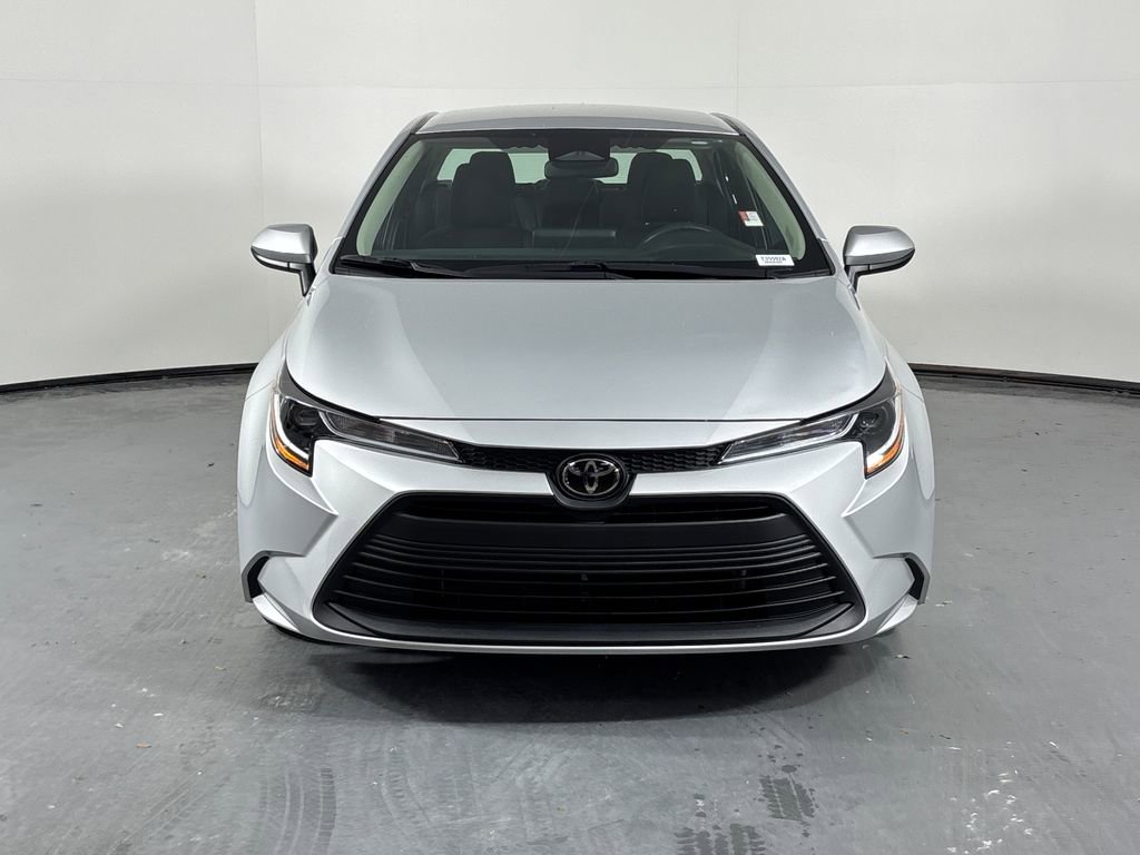 Certified 2023 Toyota Corolla LE image 2