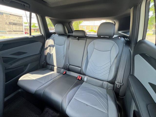 New 2026 Volkswagen Tiguan SE R-Line AWD/4WD image 18