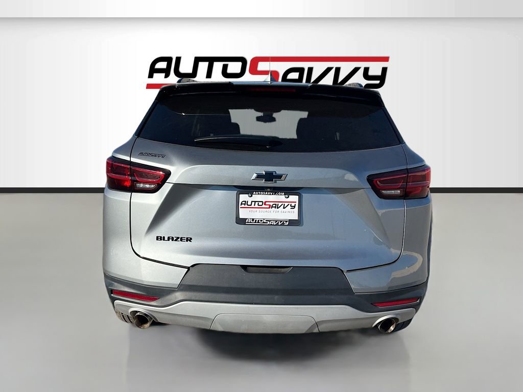 Used 2023 Chevrolet Blazer LT w/ Midnight/Sport Edition image 6