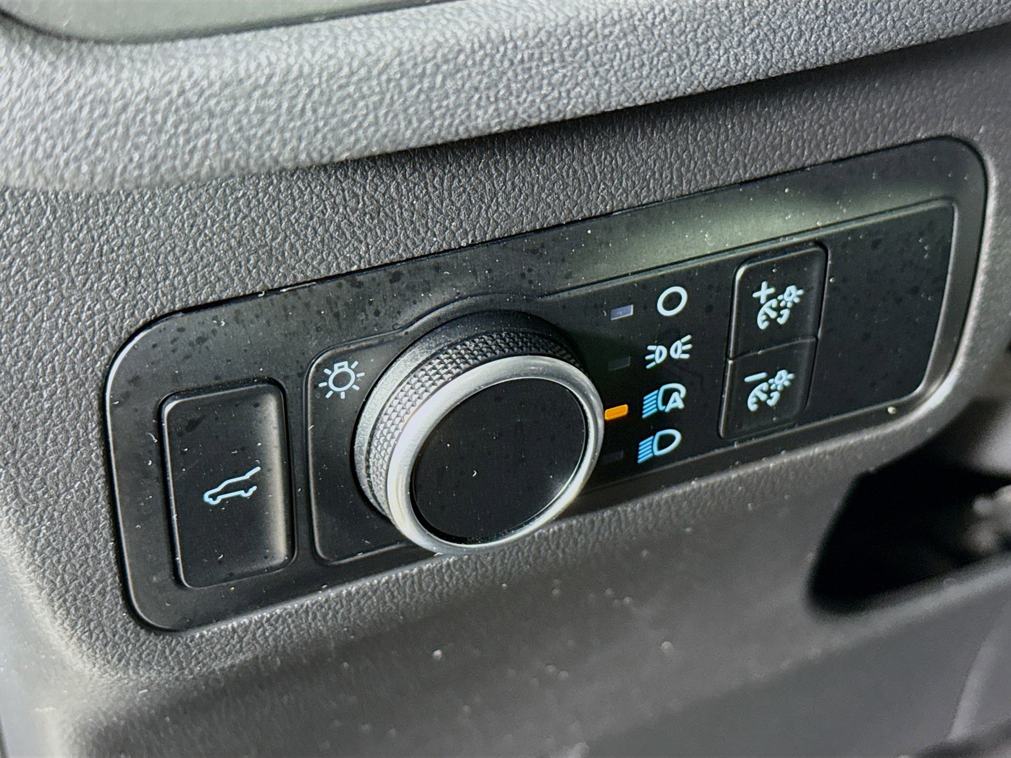 Used 2024 Ford Escape Active image 9