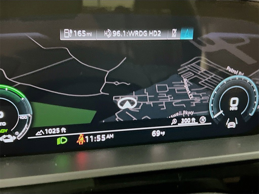 Certified 2022 Audi e-tron Prestige w/ Prestige Package image 16