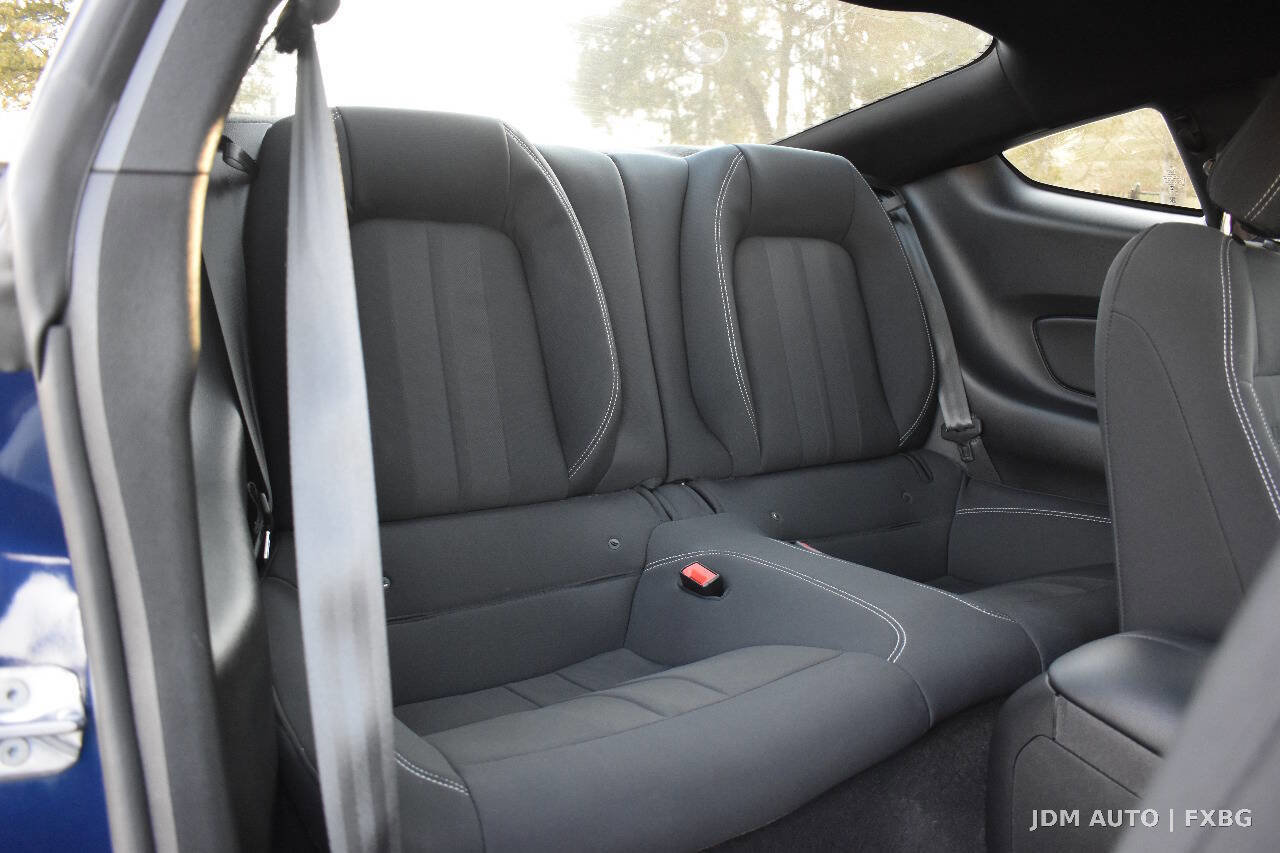 Used 2019 Ford Mustang Coupe w/ Equipment Group 101A image 11