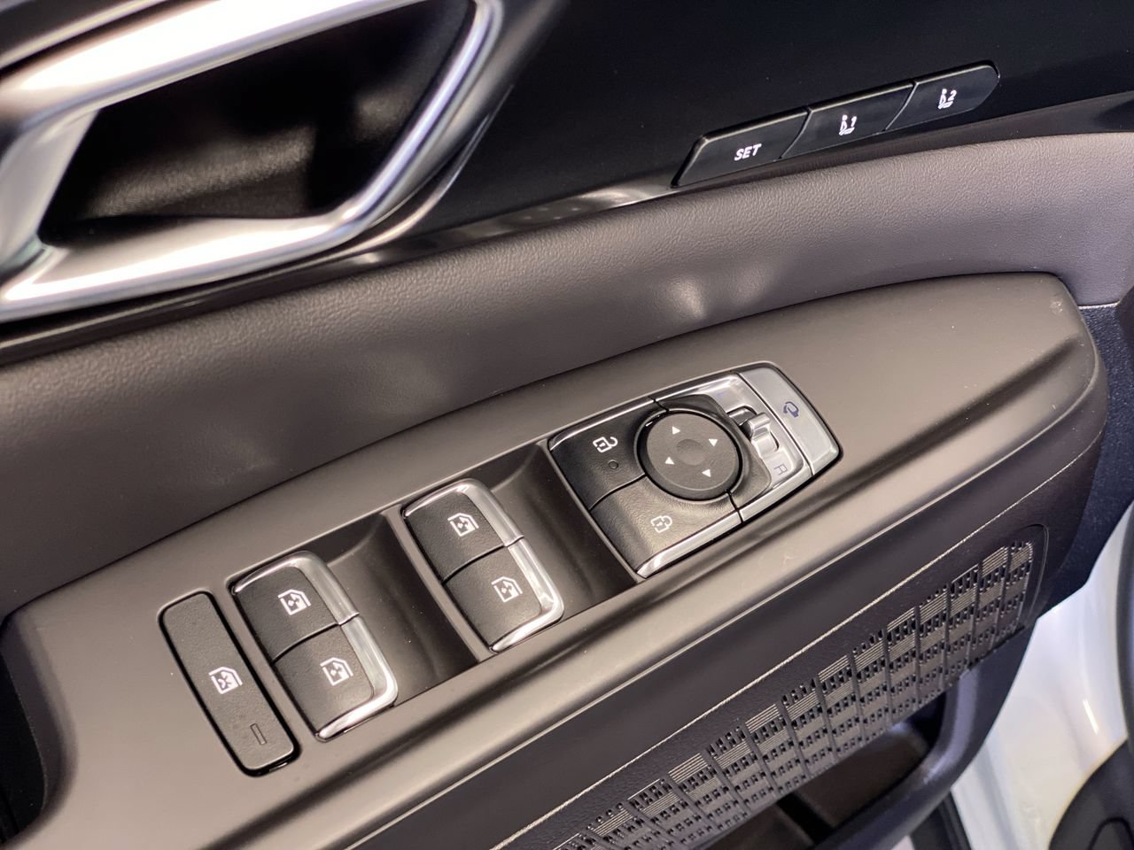 New 2026 Kia Carnival SX Prestige FWD image 18