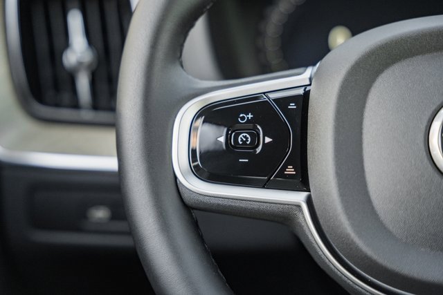 New 2026 Volvo XC60 T8 Plus w/ Protection Package Premier image 29