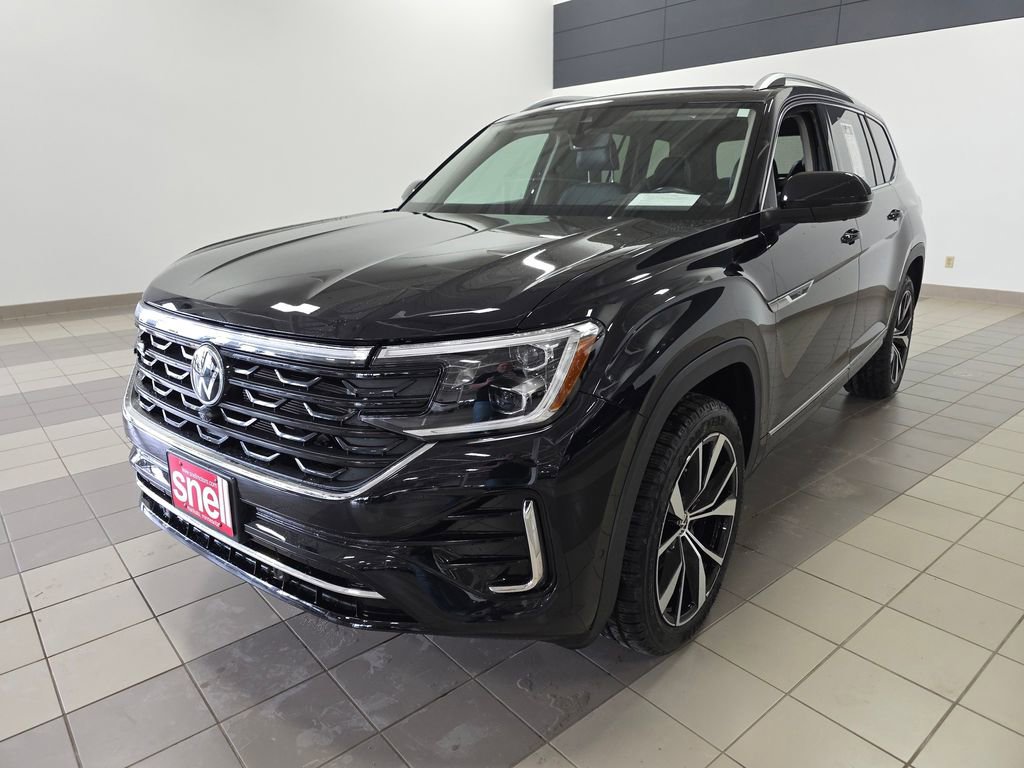 Used 2024 Volkswagen Atlas SEL Premium R-Line image 1