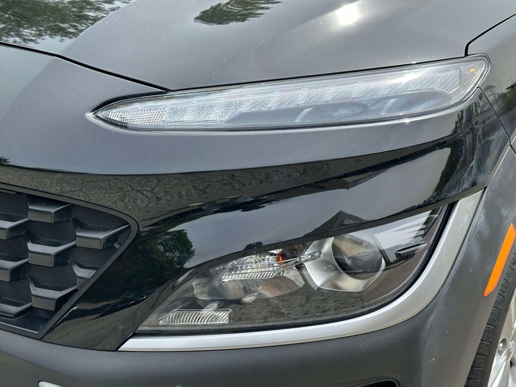 Certified 2023 Hyundai Kona SEL w/ Convenience Package AWD/4WD image 9