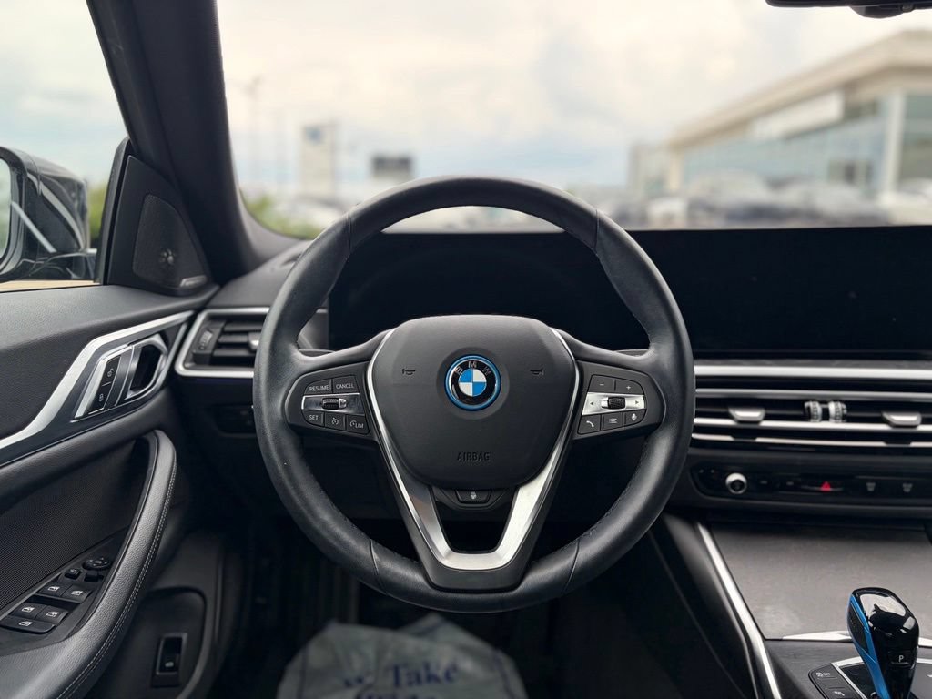 Used 2023 BMW i4 eDrive40 w/ Premium Package RWD image 24