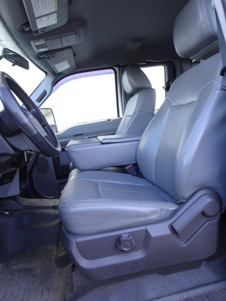 Used 2014 Ford F550 4x4 SuperCab Super Duty image 10