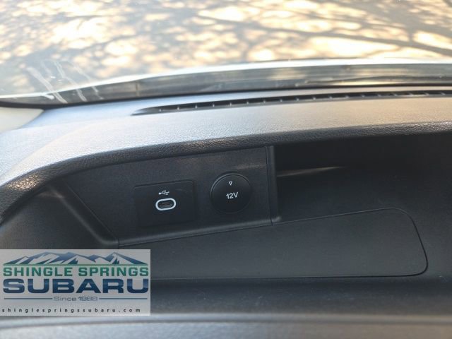 Used 2023 Ford Transit 250 Medium Roof AWD image 37