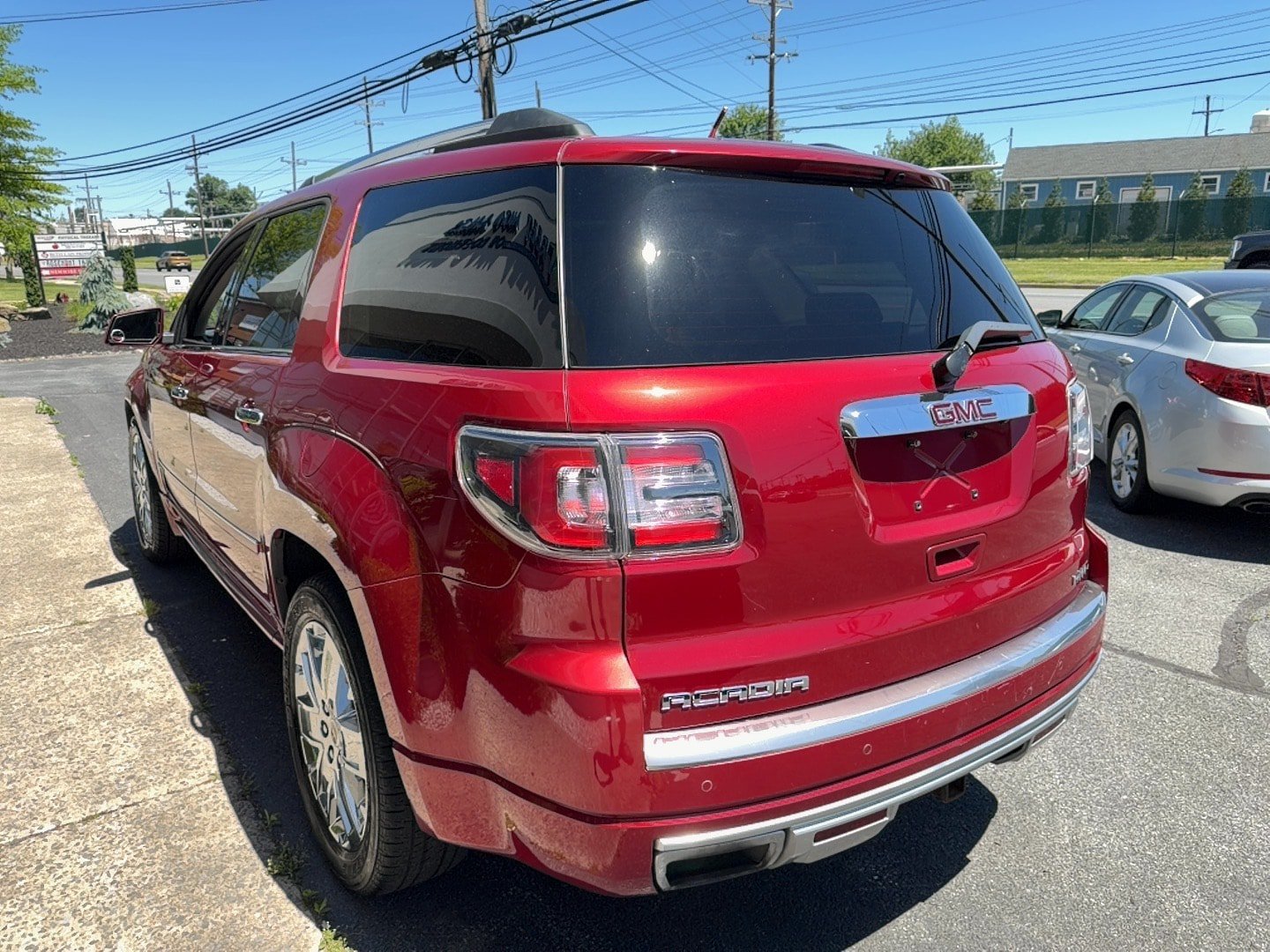 Used 2014 GMC Acadia Denali AWD/4WD image 4