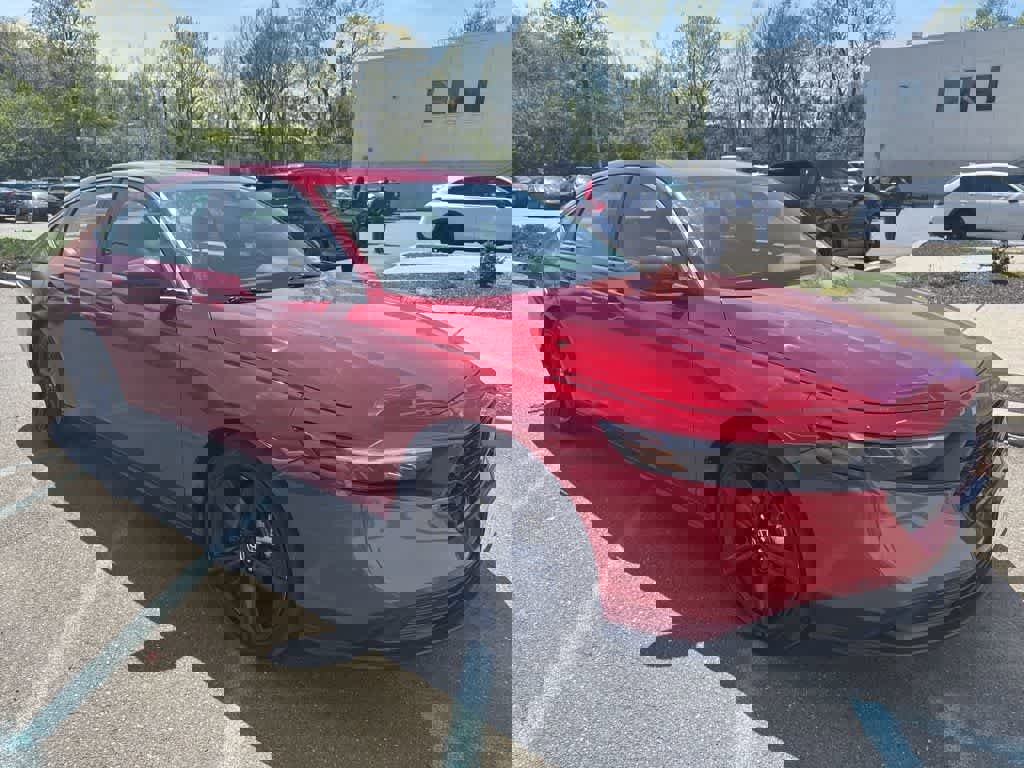 Used 2023 Honda Accord Sport image 6