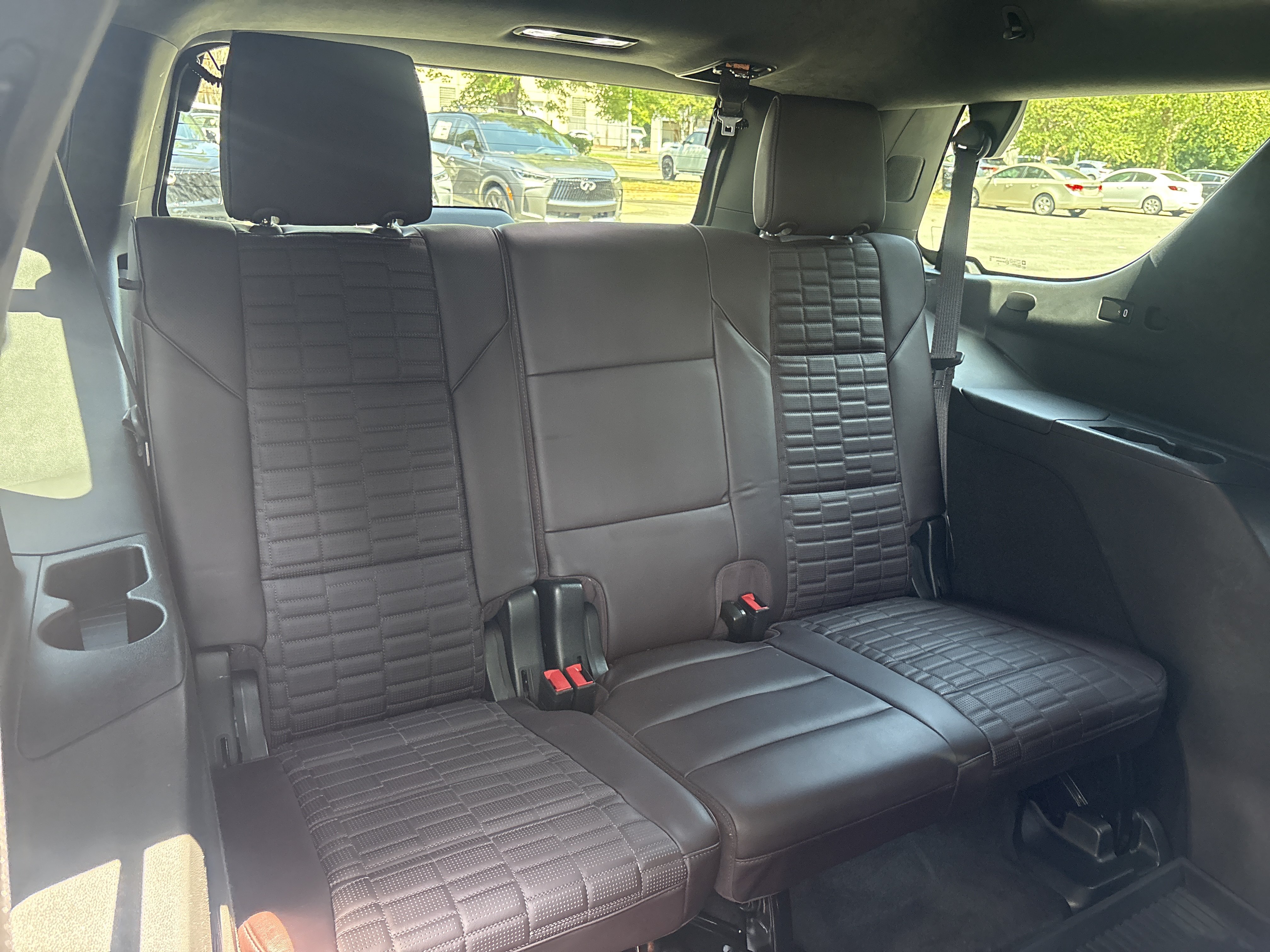 Used 2023 Cadillac Escalade Premium Luxury Platinum w/ LPO, Floor Liner Package AWD/4WD image 23