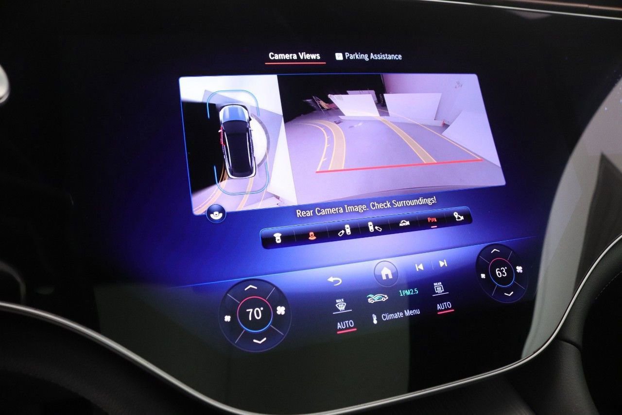 Certified 2023 Mercedes-Benz EQS 580 4MATIC SUV image 16