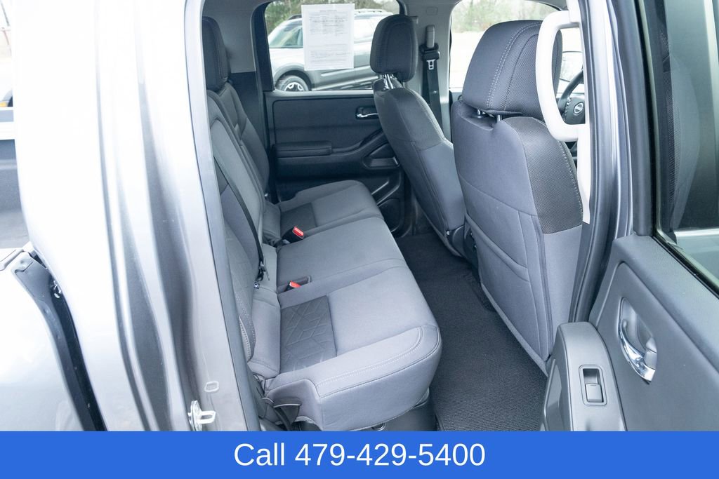 Used 2025 Nissan Frontier SV w/ SV Convenience Package image 34