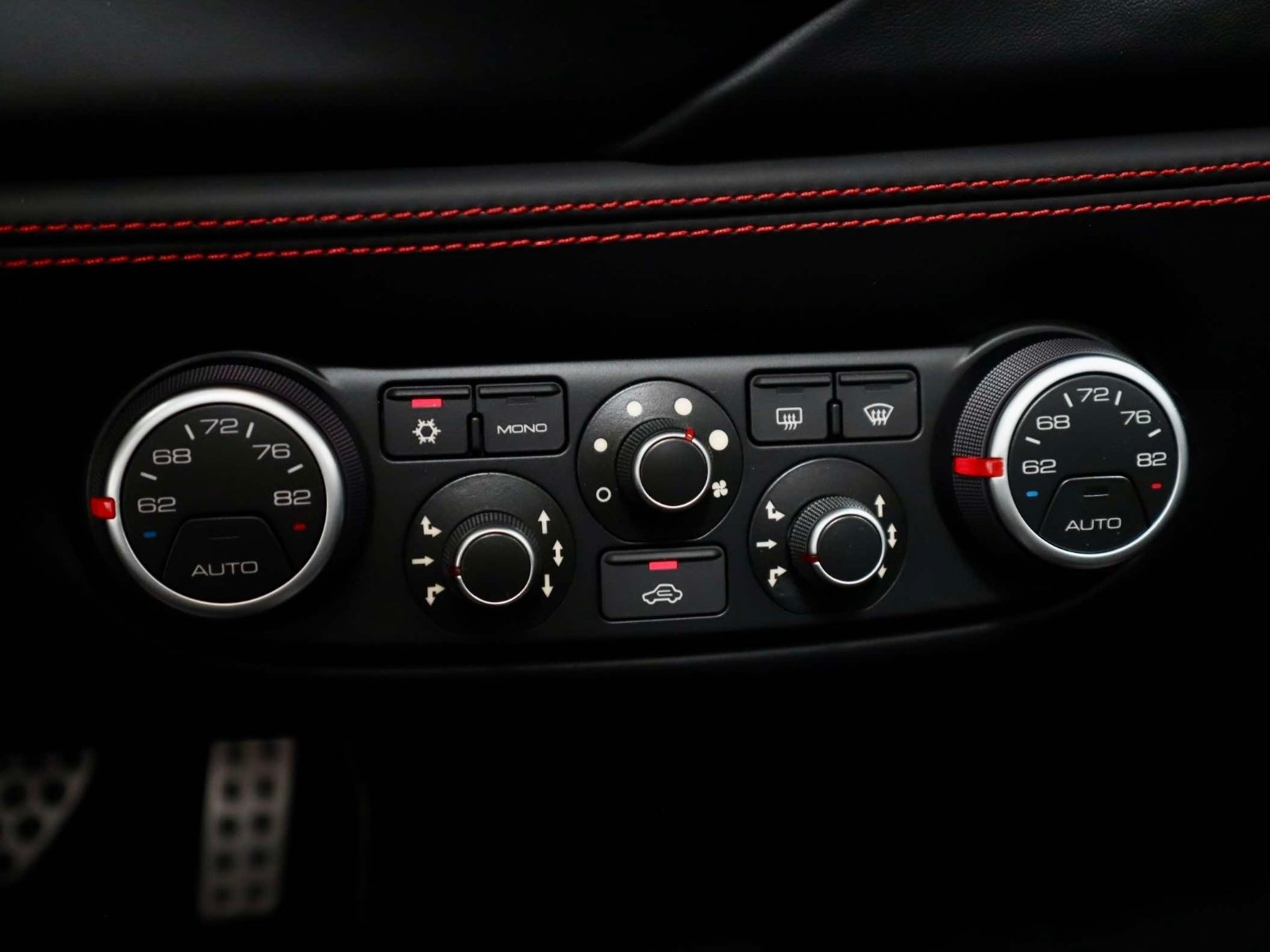 Certified 2019 Ferrari 488 Spider RWD image 32