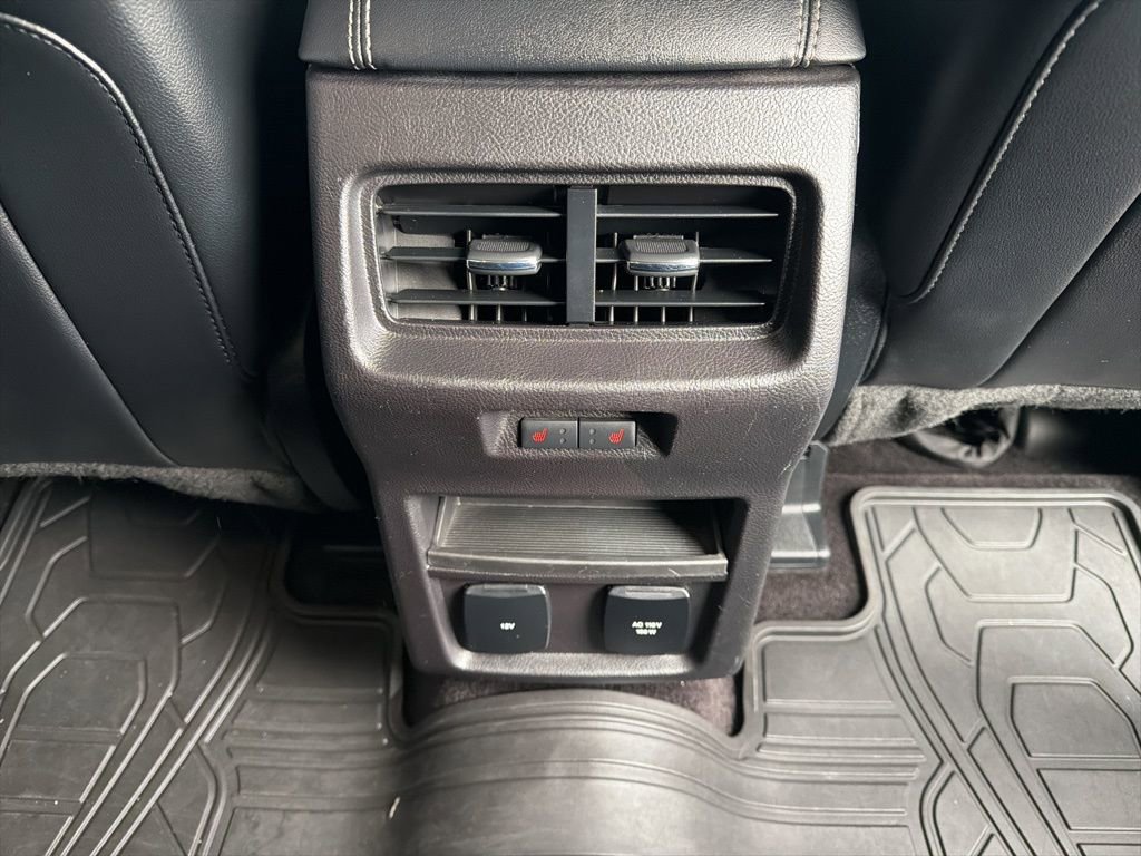 Used 2016 Ford Edge Sport w/ Equipment Group 401A image 31