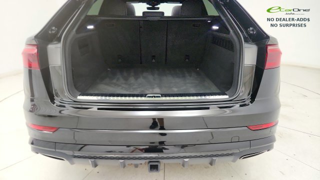 Used 2024 Audi Q8 Premium Plus AWD/4WD image 28