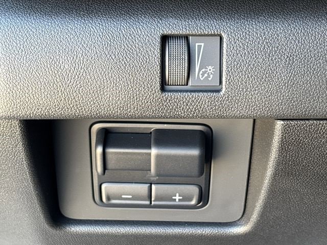 New 2025 Chevrolet Colorado LT w/ Advanced Trailering Package image 18