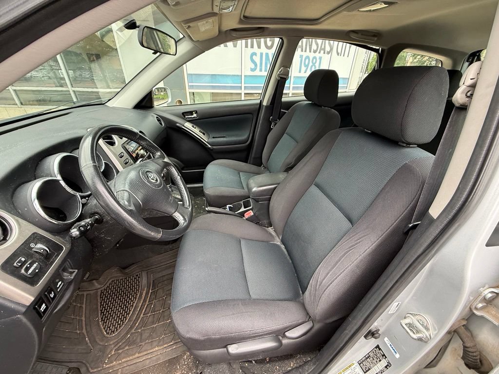 Used 2007 Toyota Matrix FWD image 10