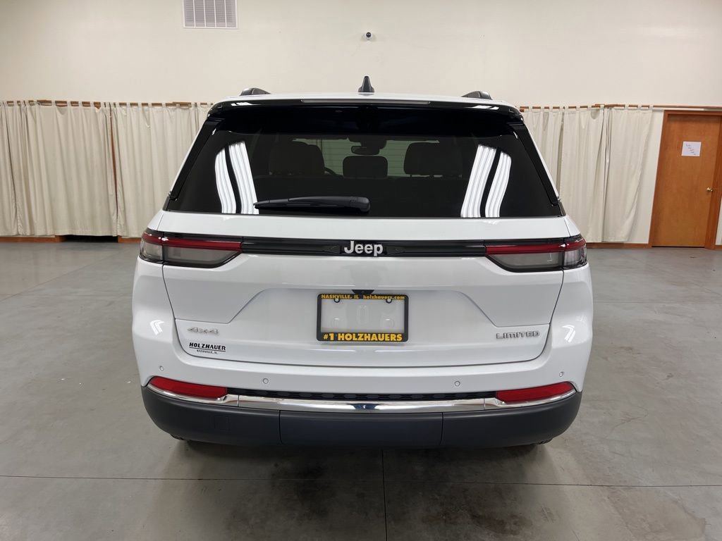 Used 2024 Jeep Grand Cherokee Limited image 7