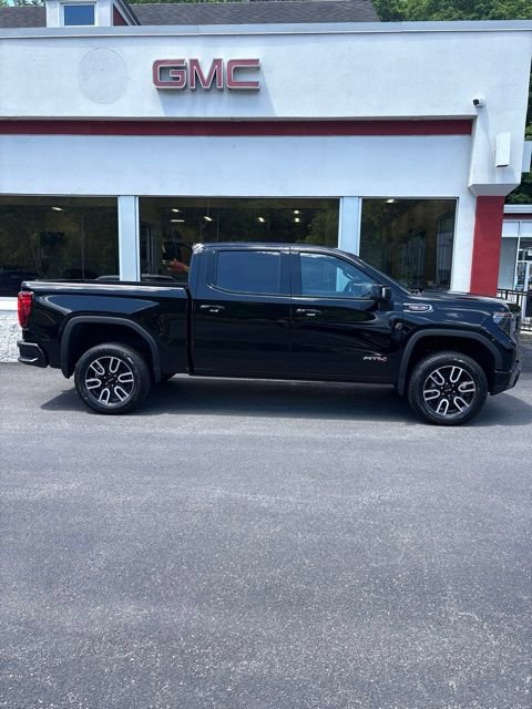 New 2026 GMC Sierra 1500 AT4 w/ Technology Package AWD/4WD image 2