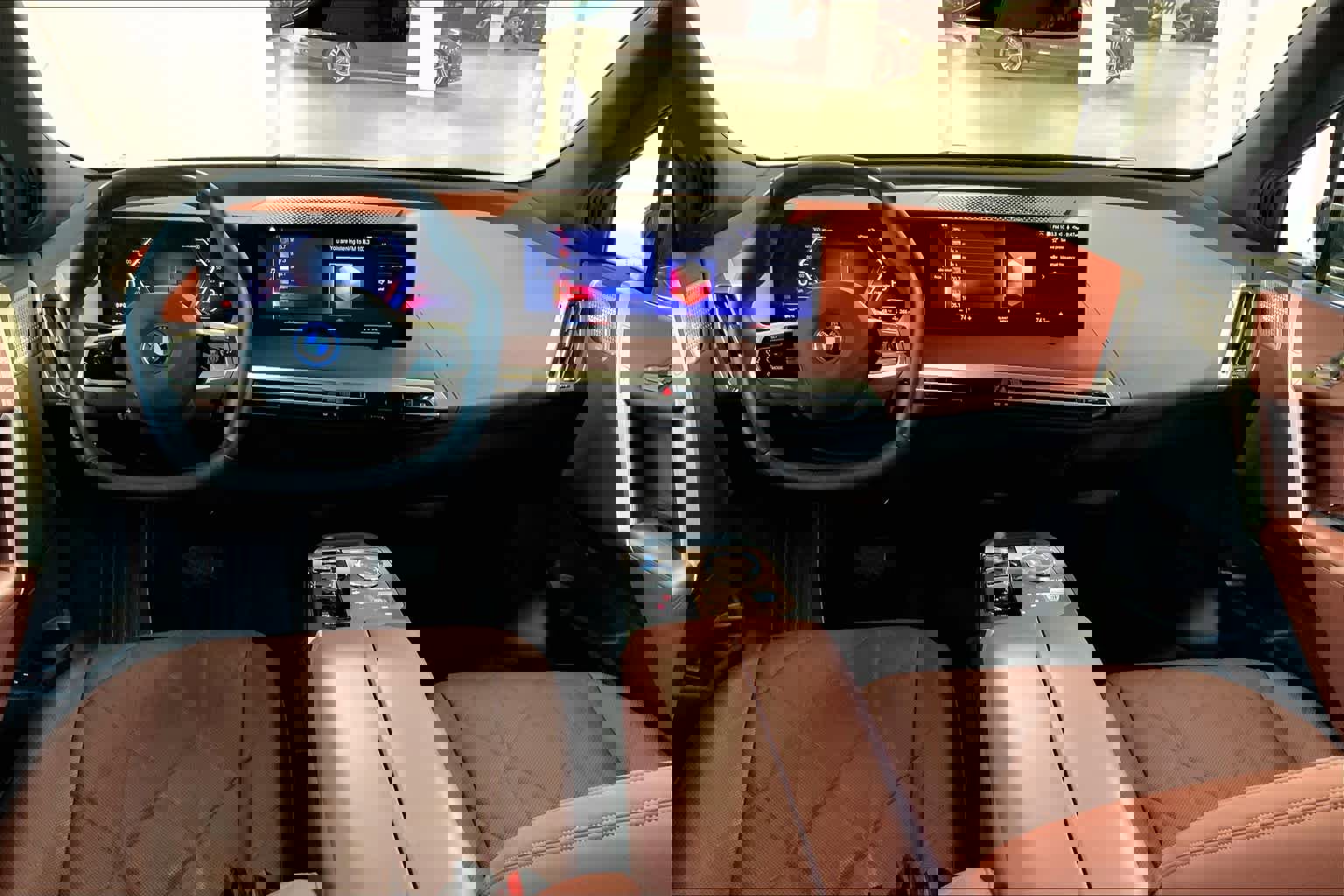 Used 2023 BMW iX M60 w/ Executive Package image 15