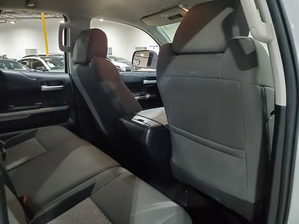 Used 2017 Toyota Tundra SR5 w/ SR5 Upgrade Package RWD image 20