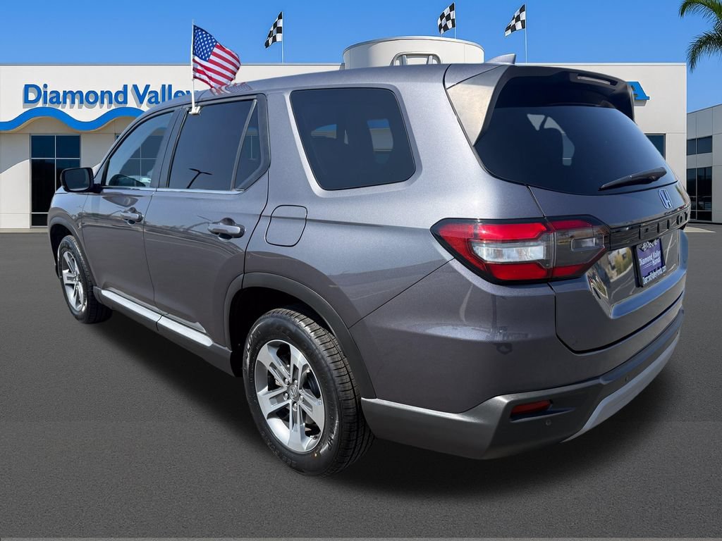 Certified 2025 Honda Pilot EX-L image 4