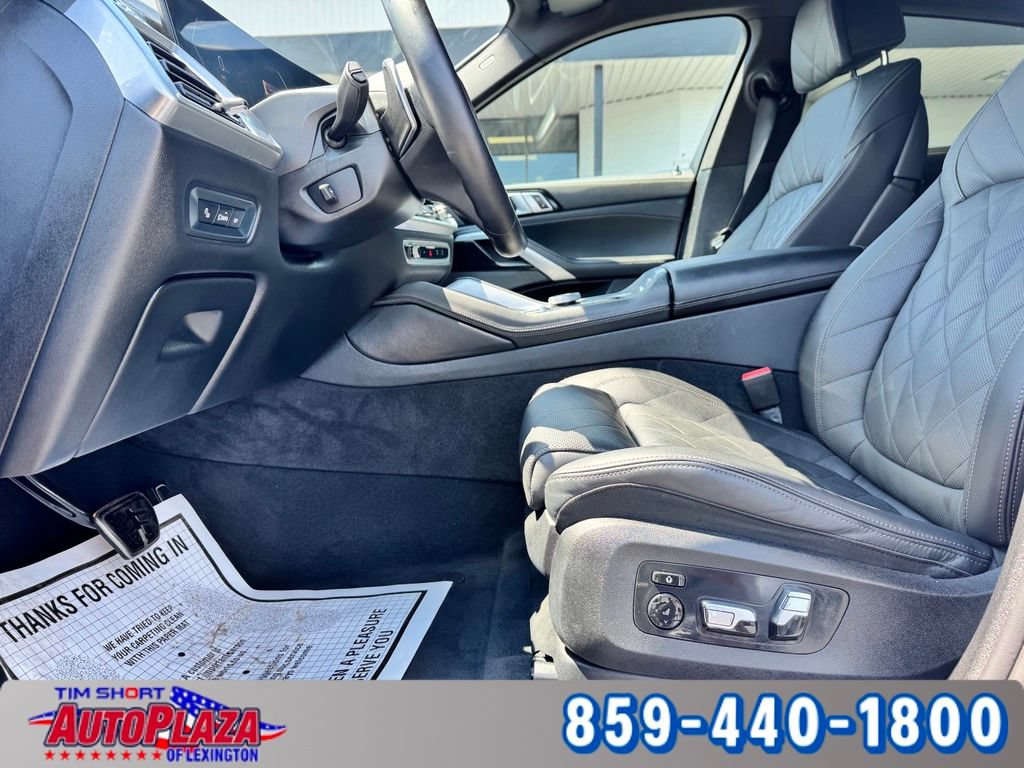Used 2025 BMW X6 xDrive40i AWD/4WD image 36