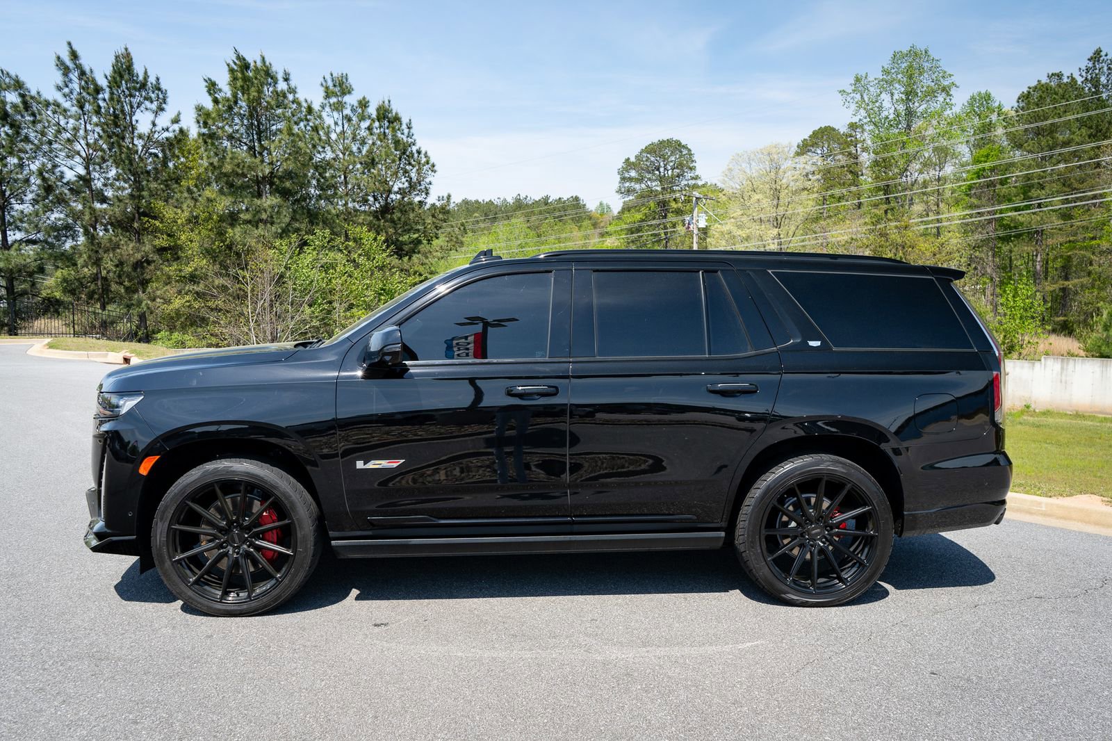 Used 2023 Cadillac Escalade V AWD/4WD image 13