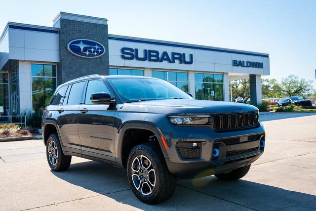 Used 2022 Jeep Grand Cherokee Trailhawk w/ Advanced Protech Group II