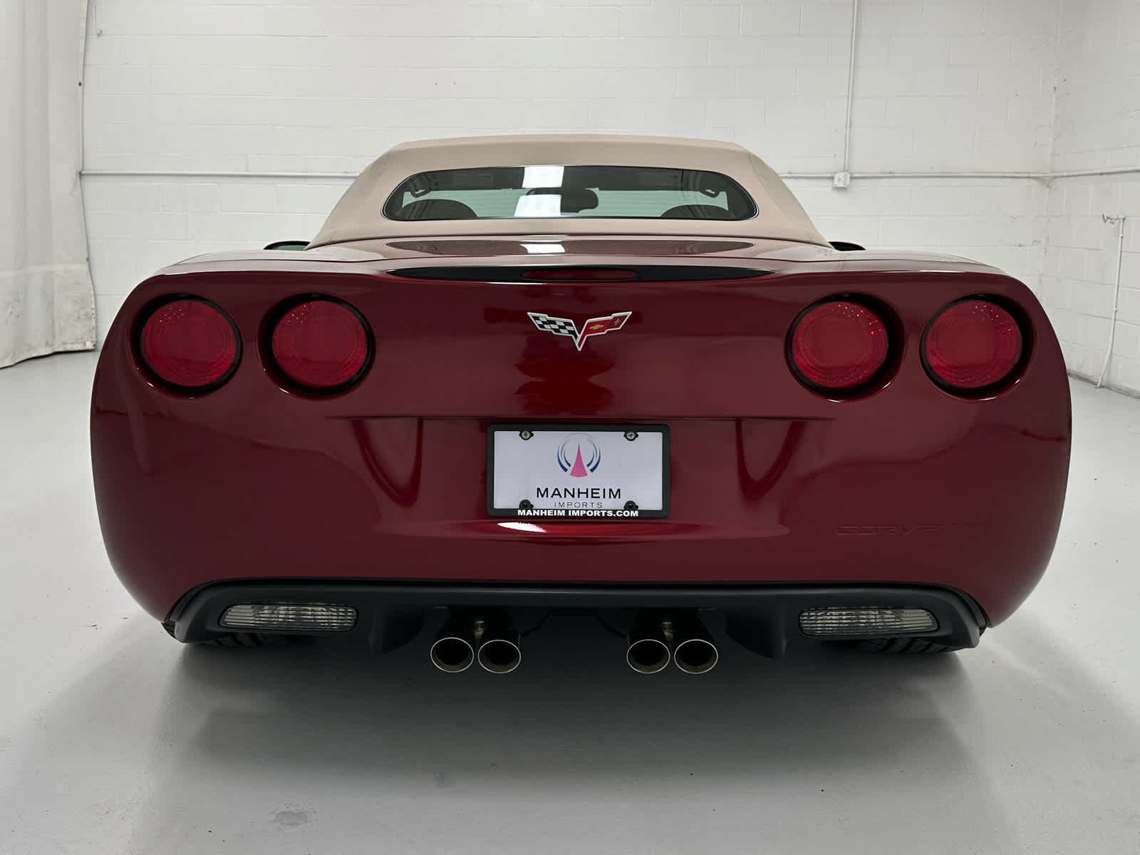 Used 2006 Chevrolet Corvette Convertible w/ Preferred Equipment Group RWD image 14