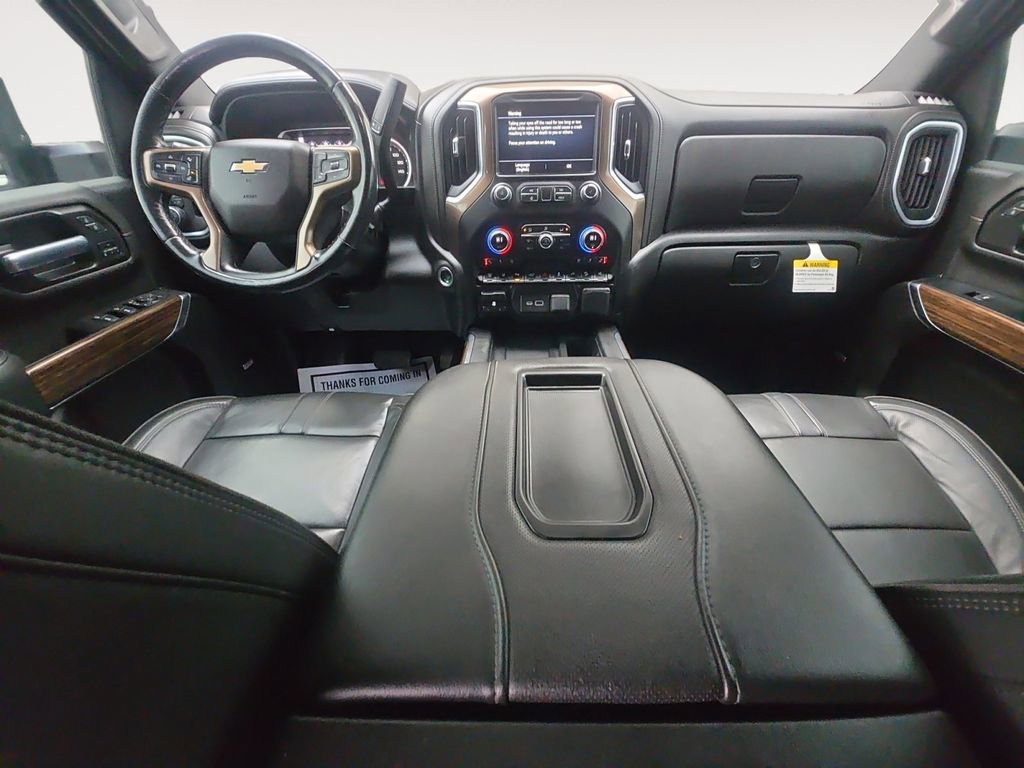 Certified 2022 Chevrolet Silverado 3500 High Country w/ Z71 Off-Road Package image 10