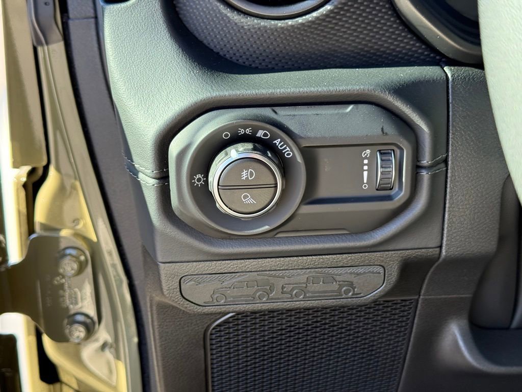 New 2026 Jeep Gladiator Rubicon image 18