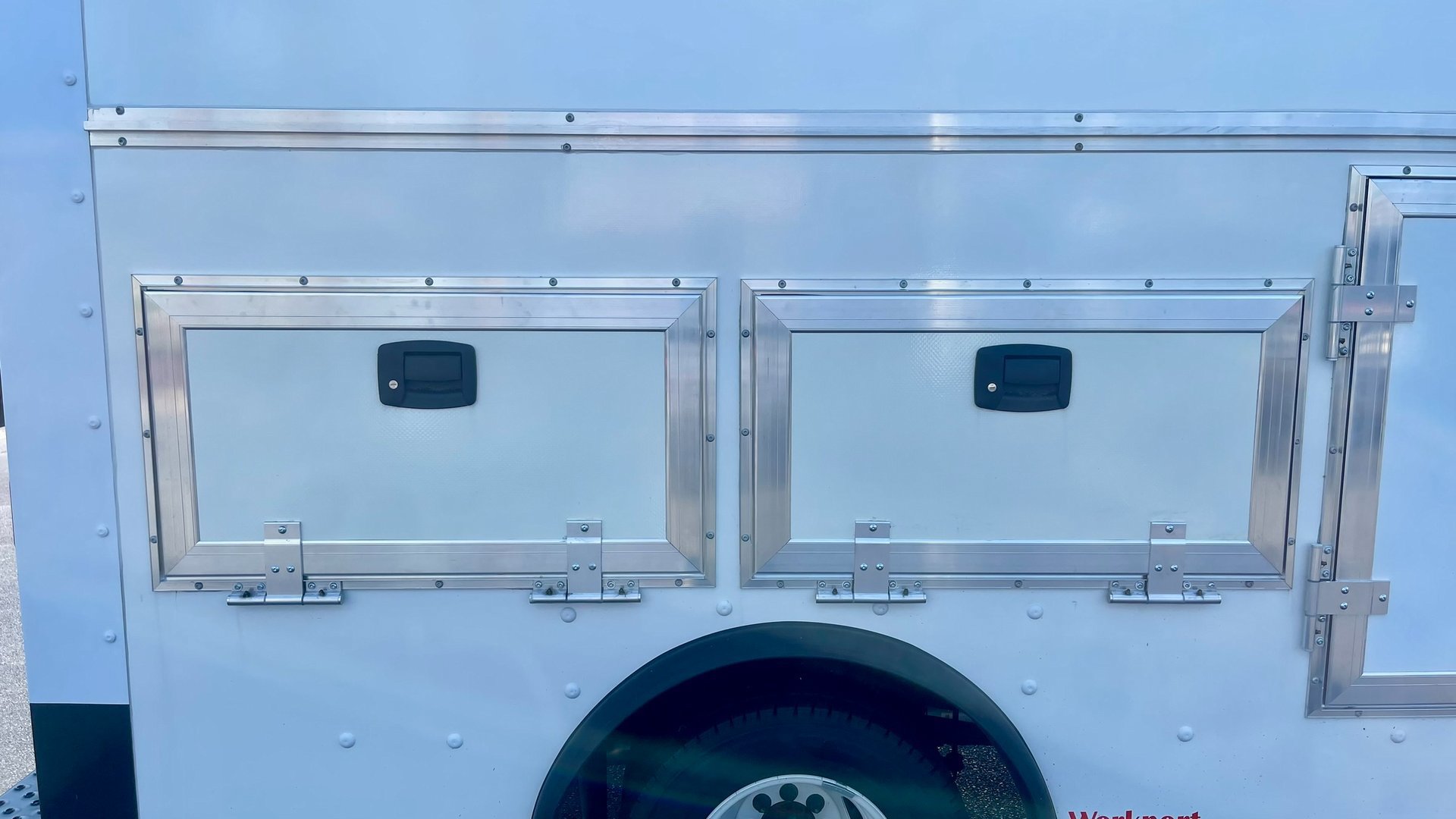 New 2024 Ford E-350 and Econoline 350 Super Duty w/ Power Windows & Locks Group RWD image 7