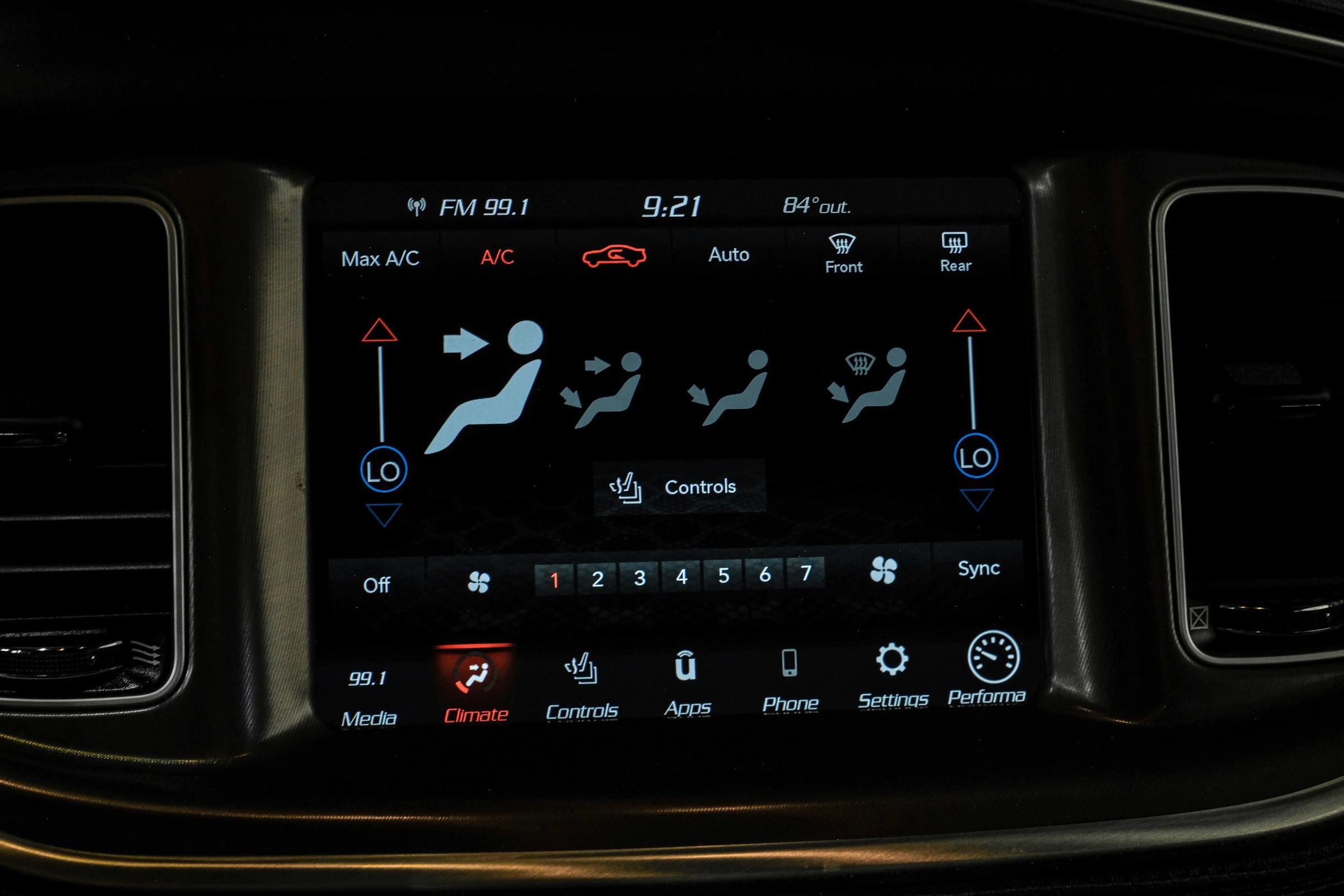 Used 2021 Dodge Charger Scat Pack RWD image 33