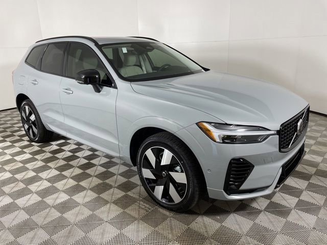 New 2025 Volvo XC60 T8 Plus w/ Protection Package Premier AWD/4WD image 2