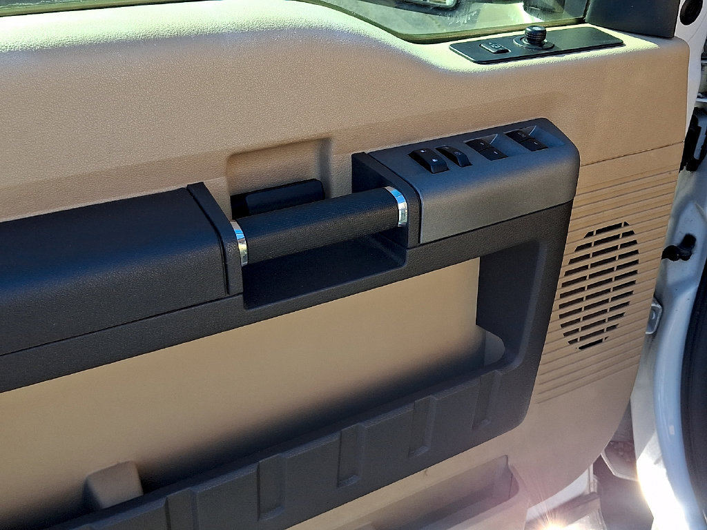 Used 2012 Ford F350 Lariat AWD/4WD image 12