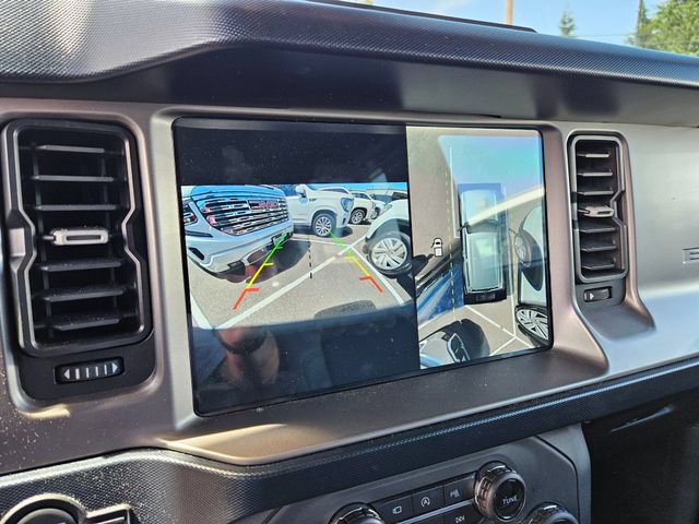 Used 2022 Ford Bronco Outer Banks AWD/4WD image 11