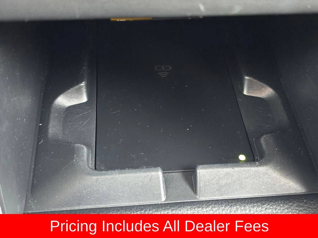 Used 2024 Toyota Corolla Cross XLE w/ Convenience Package AWD/4WD image 21