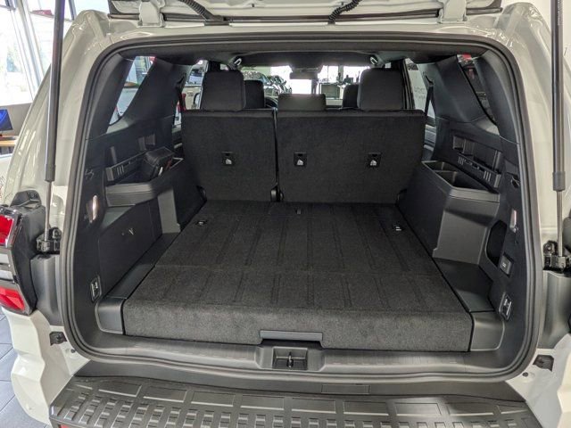 New 2026 Toyota 4Runner TRD Off-Road AWD/4WD image 10