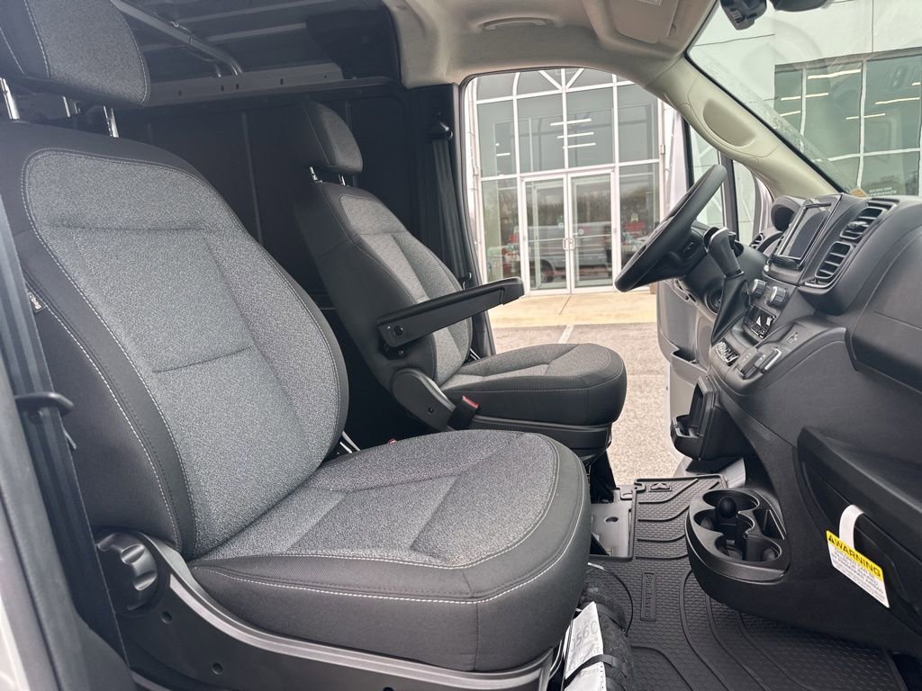 New 2025 RAM ProMaster 1500 w/ Safety Group image 30