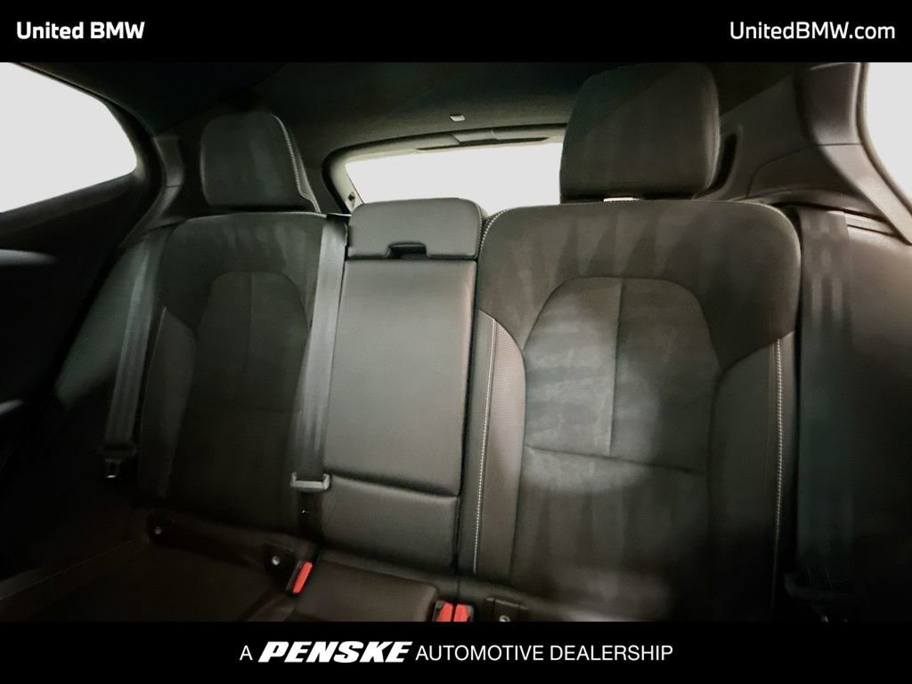 Used 2021 Volvo XC40 P8 Recharge w/ Advanced Package image 13
