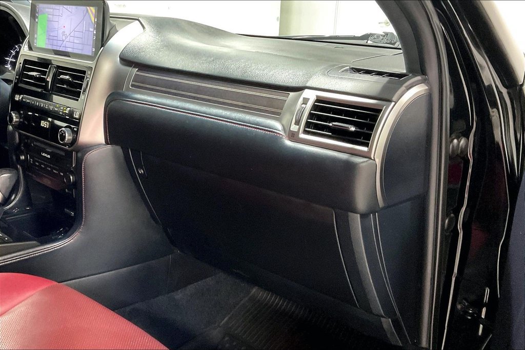 Used 2022 Lexus GX 460 Premium w/ Accessory Package AWD/4WD image 19