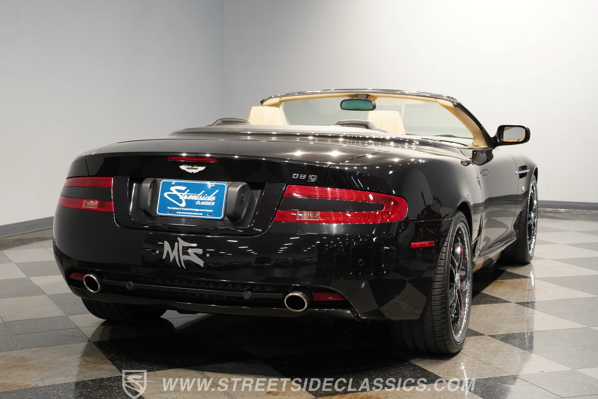 Used 2007 Aston Martin DB9 Volante RWD image 12